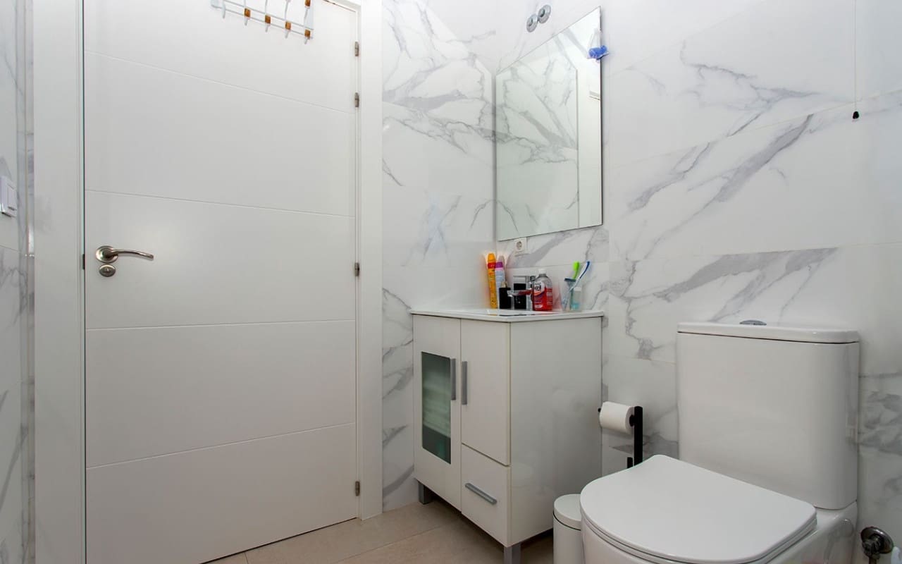 4 Zimmer Villa zu verkaufen in Pinoso mit Pool - 478.000 € (Ref: 9528781)