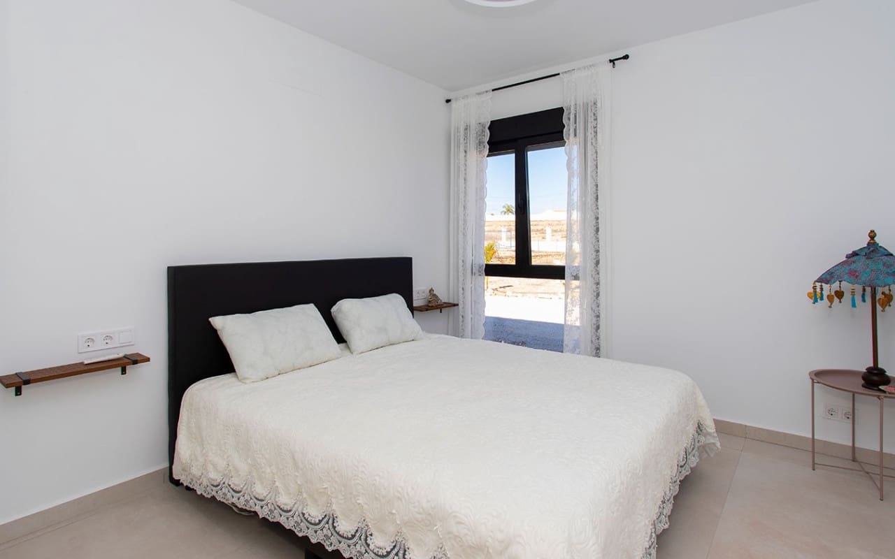 4 Zimmer Villa zu verkaufen in Pinoso mit Pool - 478.000 € (Ref: 9528781)