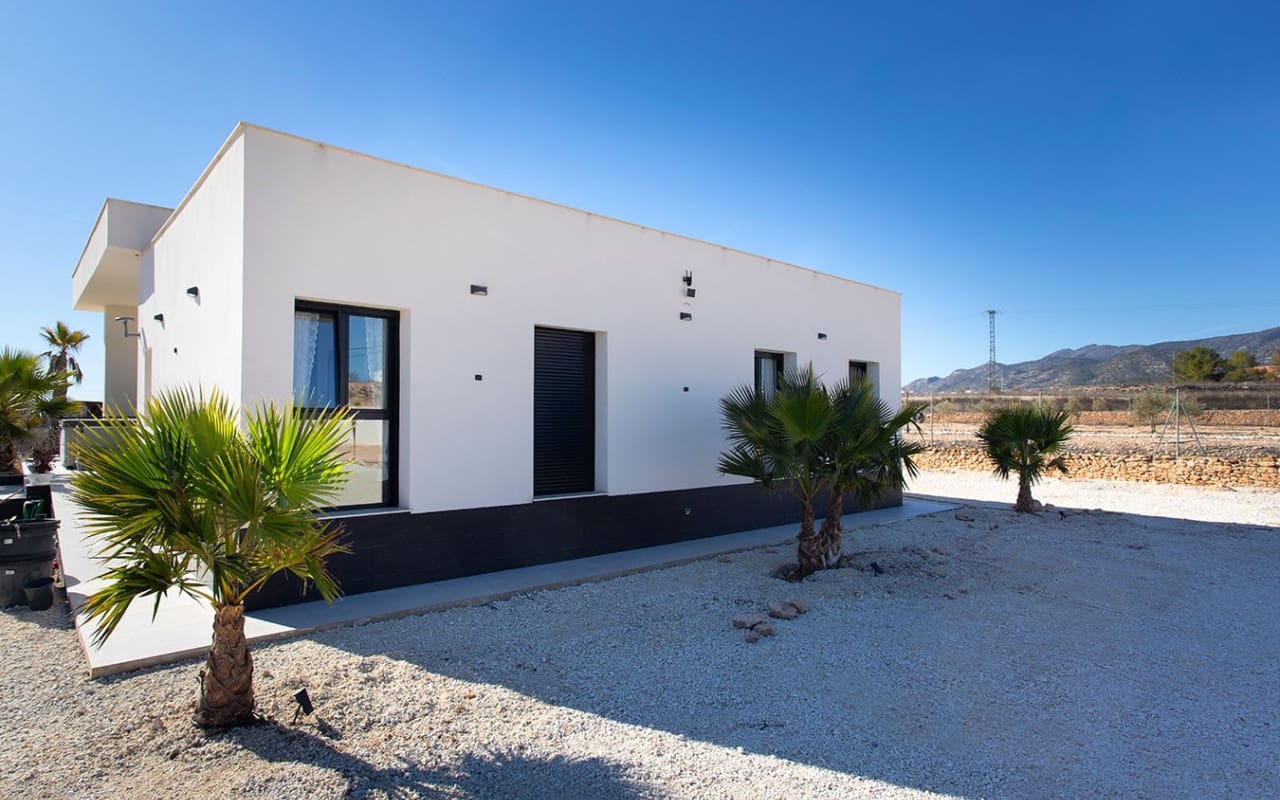 4 Zimmer Villa zu verkaufen in Pinoso mit Pool - 478.000 € (Ref: 9528781)