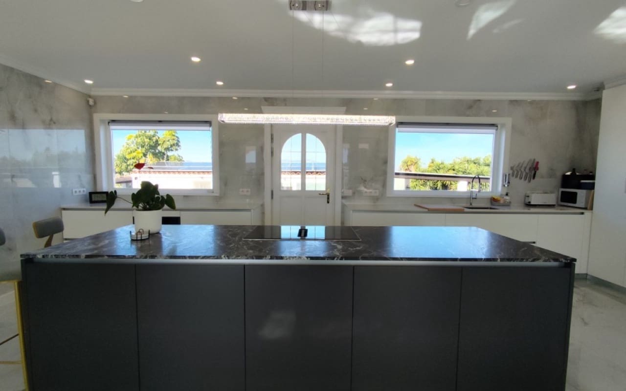 3 quarto Moradia para venda em Mudamiento com piscina - 660 000 € (Ref: 9534752)