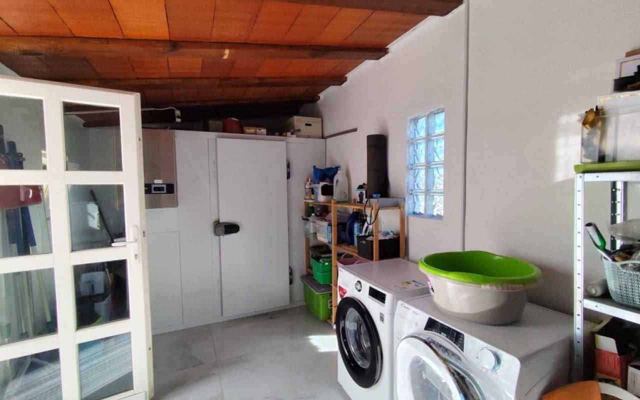 3 quarto Moradia para venda em Mudamiento com piscina - 660 000 € (Ref: 9534752)