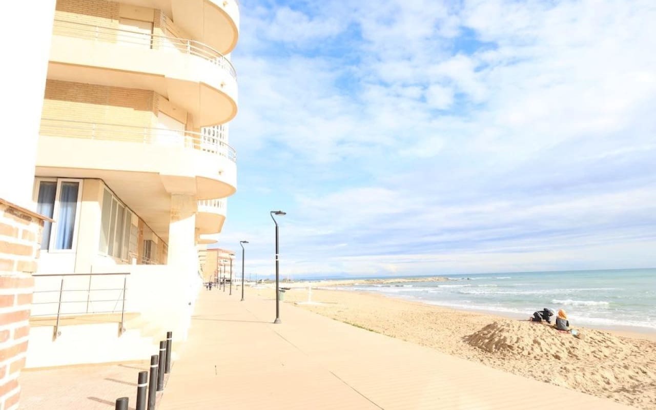 3 quarto Apartamento de Praia para venda em La Mata - 197 000 € (Ref: 9534755)