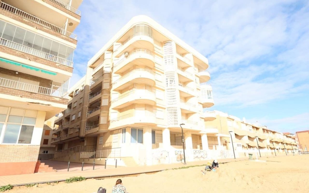 3 quarto Apartamento de Praia para venda em La Mata - 197 000 € (Ref: 9534755)