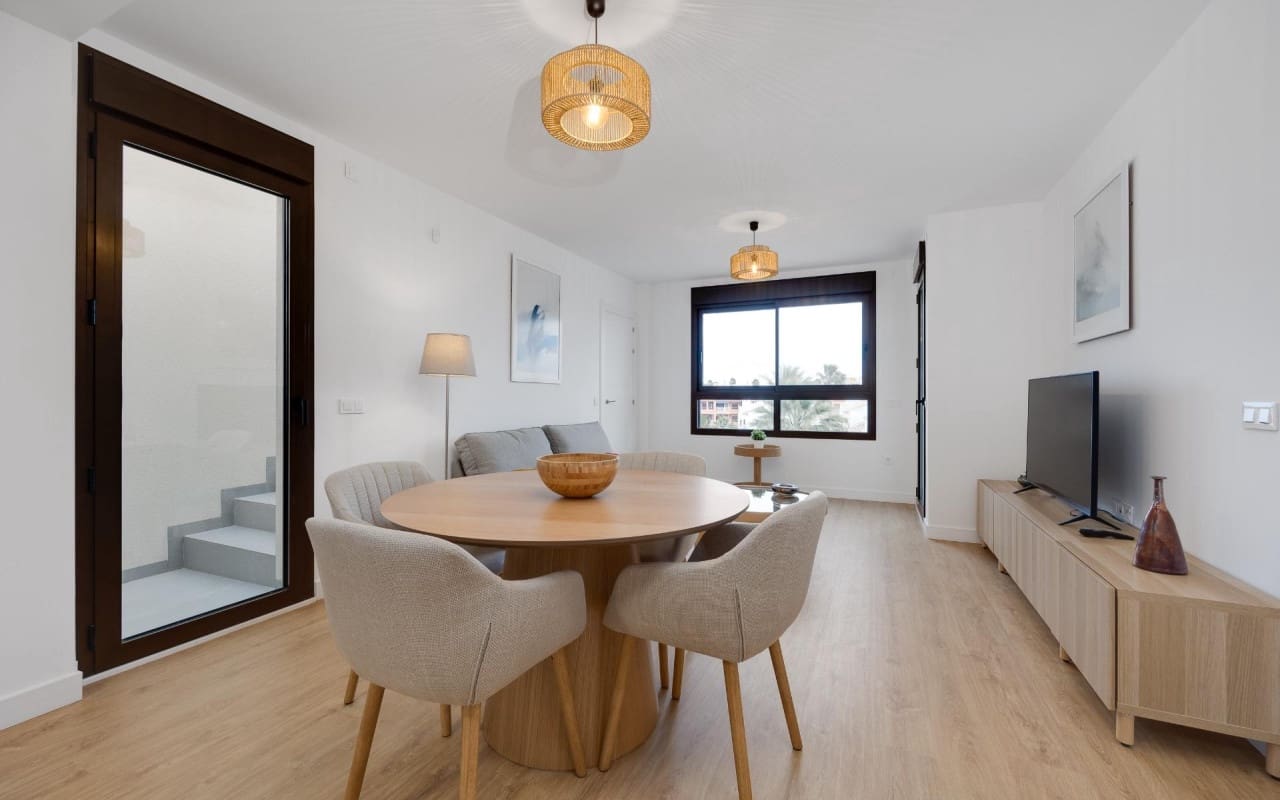 2 sovrum Takvåning till salu i Orihuela Costa med pool - 339 900 € (Ref: 9548472)