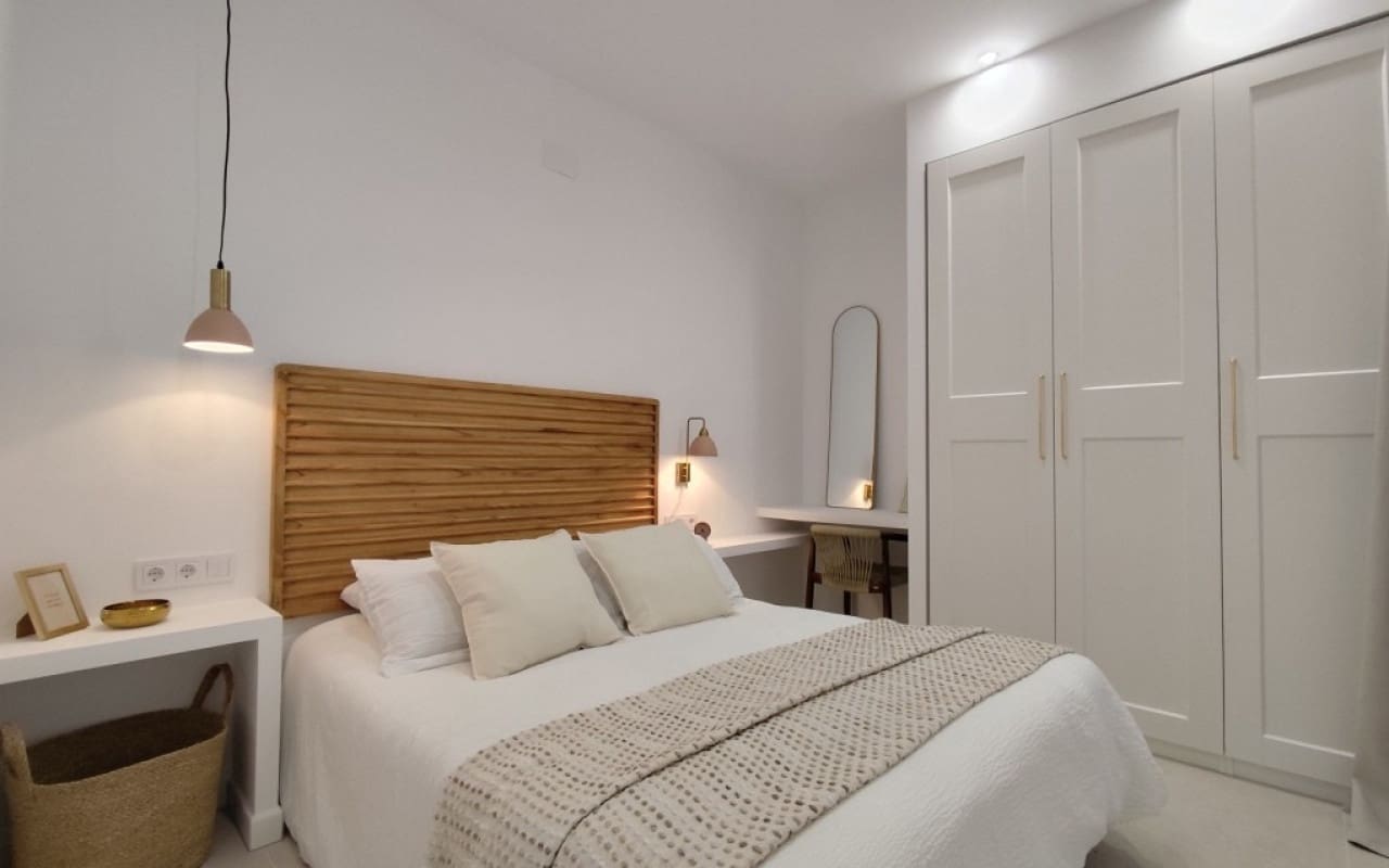 2 soveværelse Byhus til salg i La Siesta - € 149.000 (Ref: 9548854)