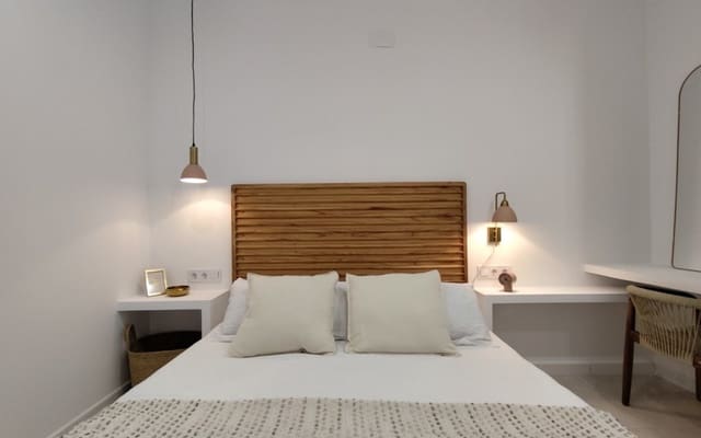 2 slaapkamer Huis te koop in La Siesta, Torrevieja - € 149.000 (Ref: 9548854)