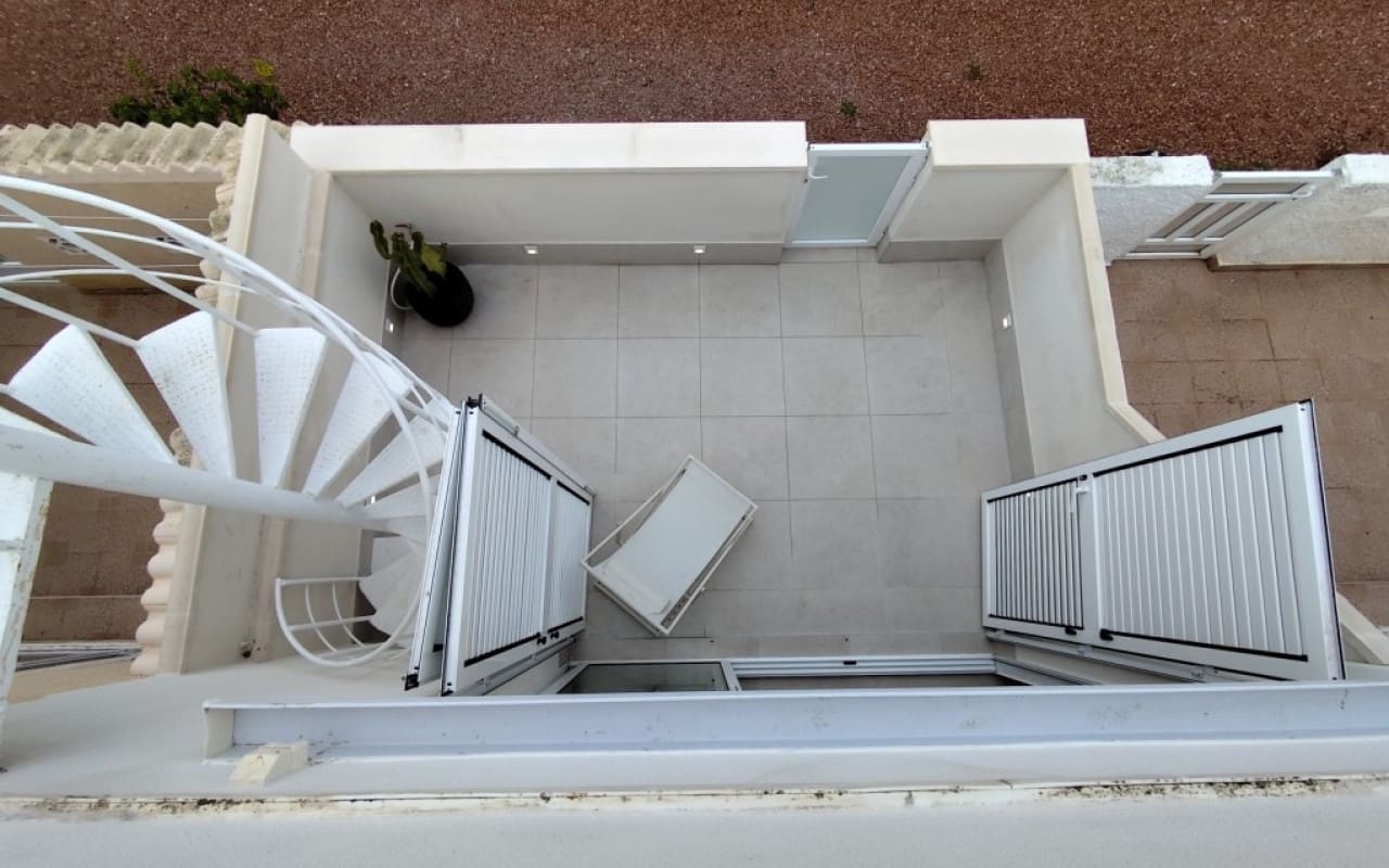 2 soveværelse Byhus til salg i La Siesta - € 149.000 (Ref: 9548854)