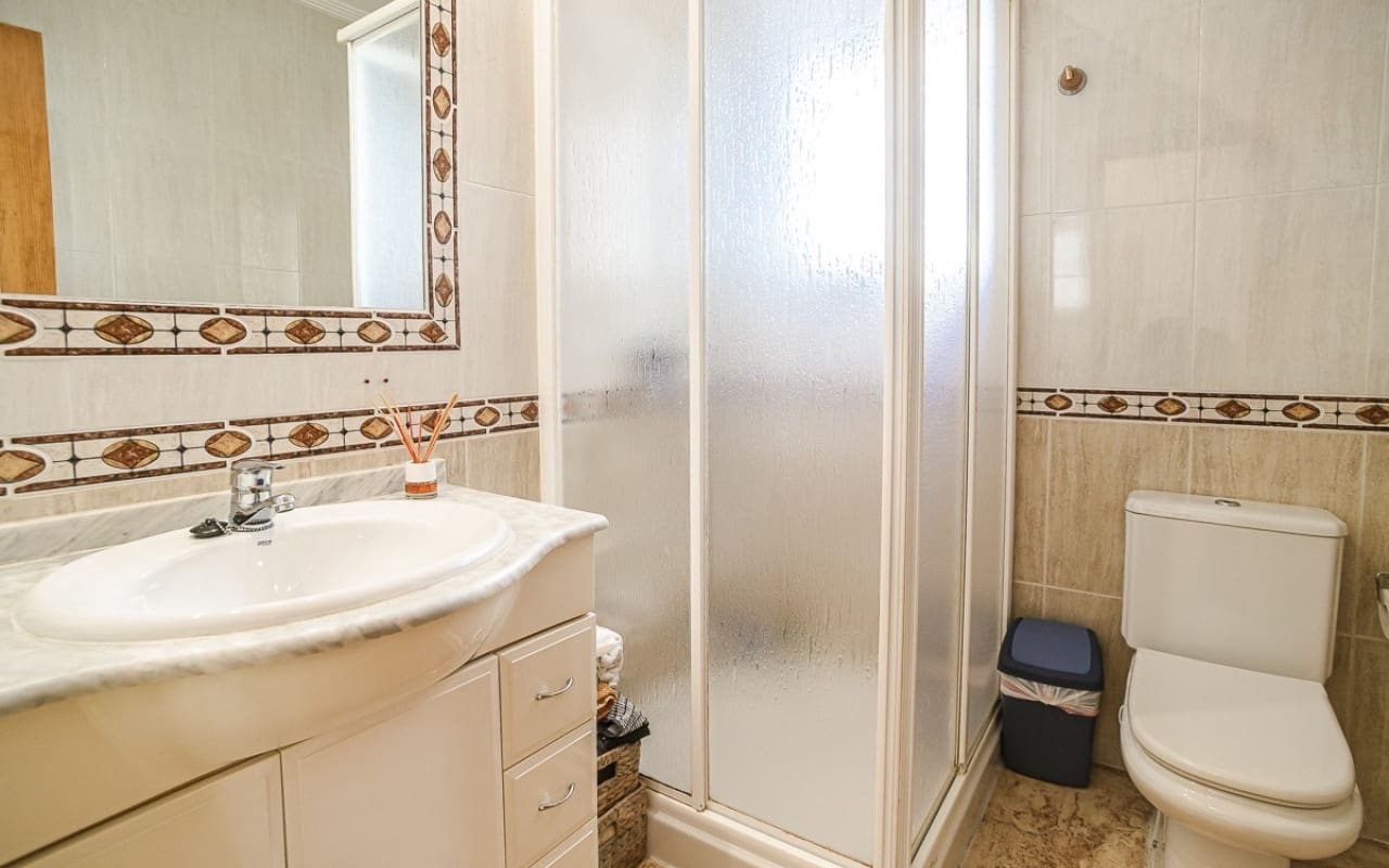 2 soveværelse Villa til salg i El Raso med swimmingpool - € 247.000 (Ref: 9548857)