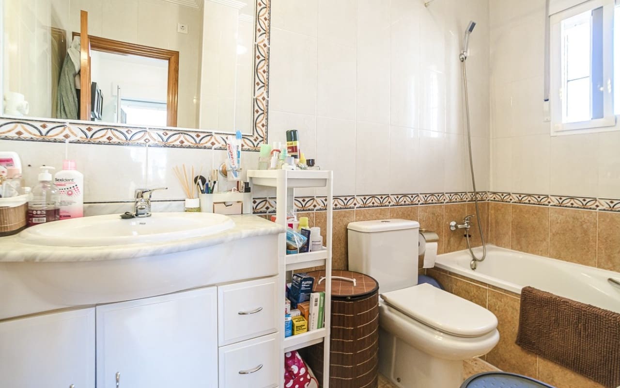 2 soveværelse Villa til salg i El Raso med swimmingpool - € 247.000 (Ref: 9548857)