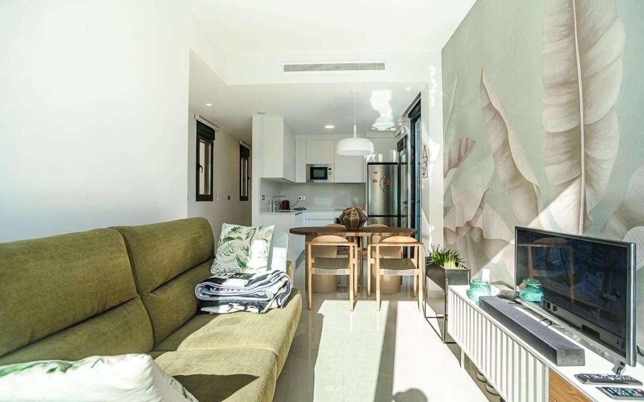 1 bedroom Apartment for sale in Torrevieja with pool - € 199,900 (Ref: 9548860)