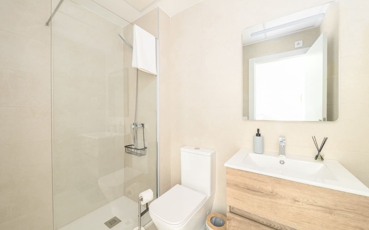 2 soverom Leilighet til salgs i Pilar de la Horadada med svømmebasseng - € 299 000 (Ref: 9548862)