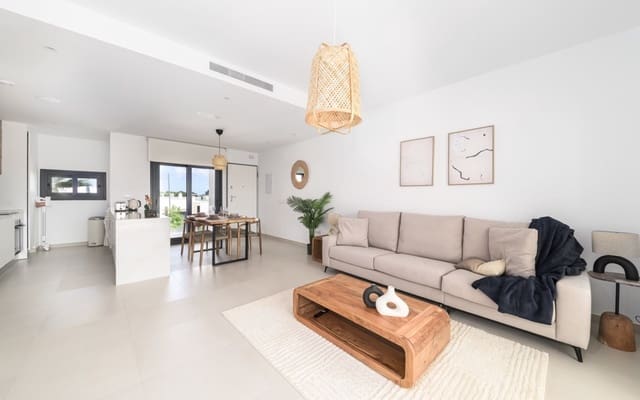 2 soverom Leilighet til salgs i Pilar de la Horadada med svømmebasseng - € 299 000 (Ref: 9548862)