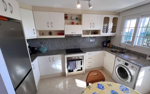 2 quarto Apartamento para venda em El Raso, Guardamar del Segura com piscina - 175 000 € (Ref: 9548865)