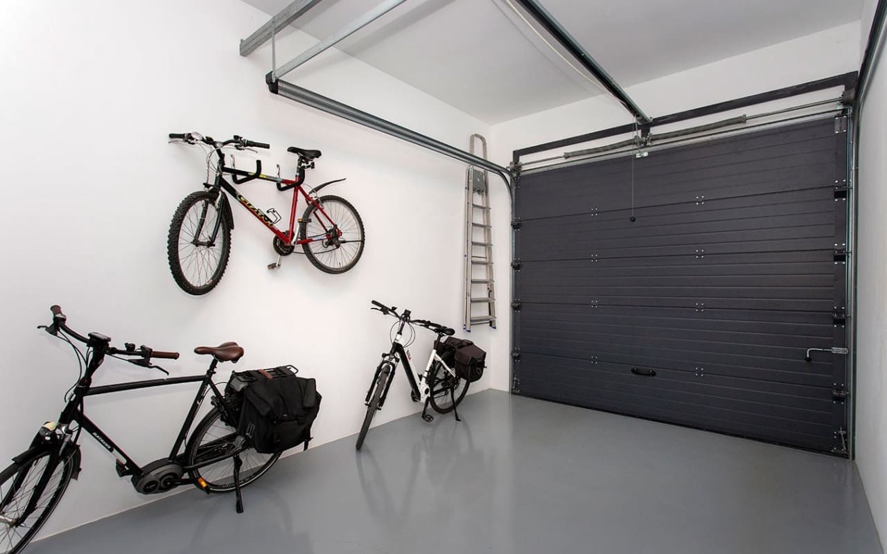 3 bedroom Villa for sale in Ciudad Quesada with pool garage - € 799,000 (Ref: 9549913)