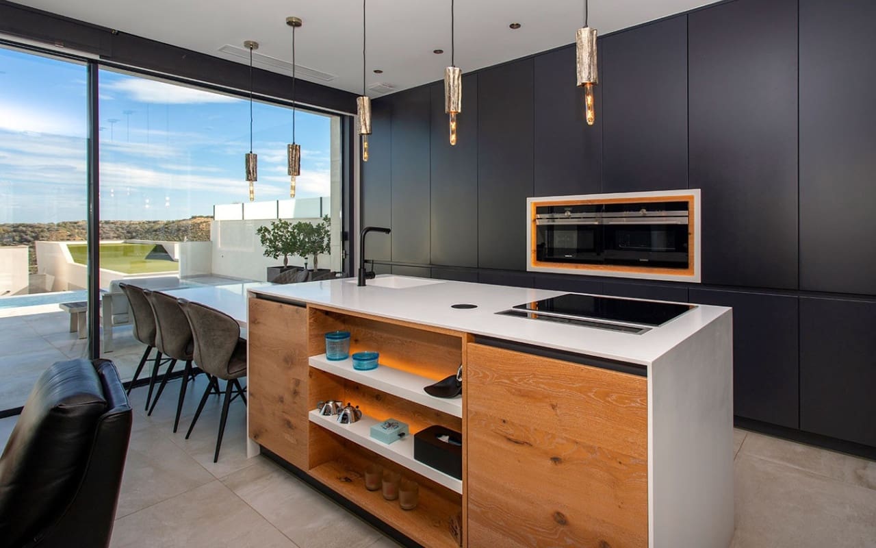 3 bedroom Villa for sale in Ciudad Quesada with pool garage - € 799,000 (Ref: 9549913)