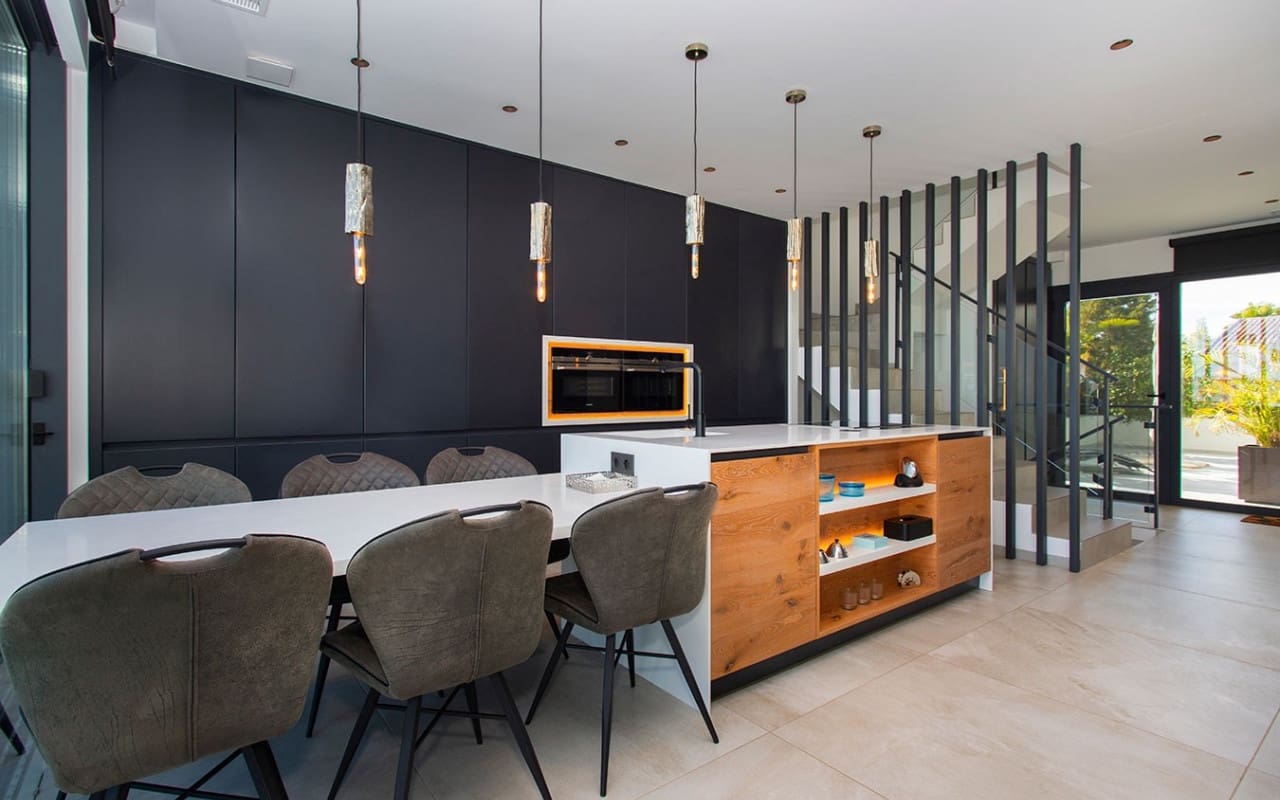 3 bedroom Villa for sale in Ciudad Quesada with pool garage - € 799,000 (Ref: 9549913)