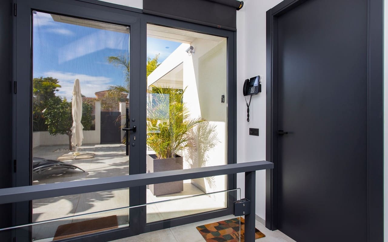 3 bedroom Villa for sale in Ciudad Quesada with pool garage - € 799,000 (Ref: 9549913)