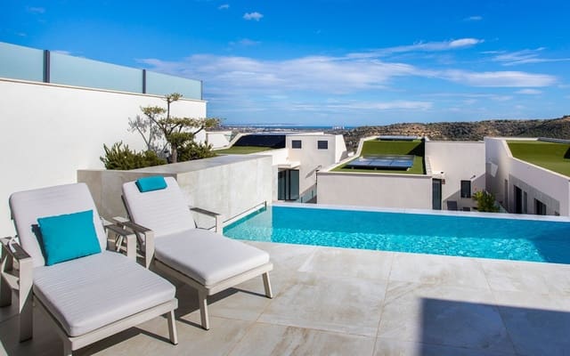 3 bedroom Villa for sale in Ciudad Quesada, Rojales with pool garage - € 799,000 (Ref: 9549913)