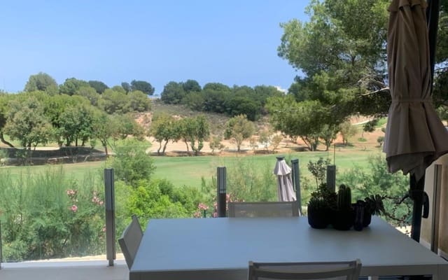 Apartamento de 2 habitaciones en Pinar de Campoverde, Pilar de la Horadada en venta con piscina - 295.000 € (Ref: 9558939)