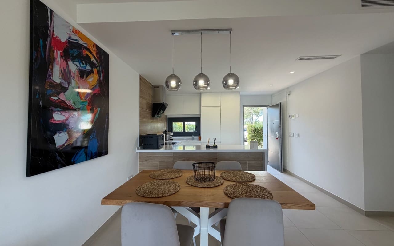 2 slaapkamer Appartement te koop in Pilar de la Horadada met zwembad - € 280.000 (Ref: 9558939)