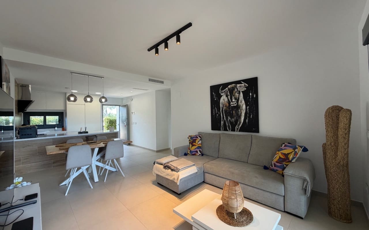 2 slaapkamer Appartement te koop in Pilar de la Horadada met zwembad - € 280.000 (Ref: 9558939)