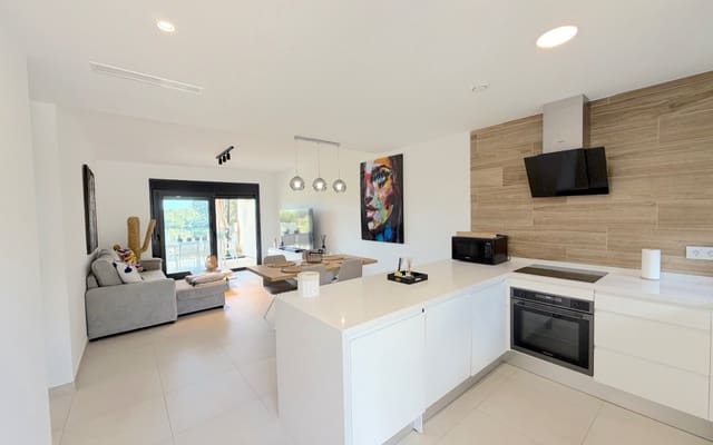 Apartamento de 2 habitaciones en Pinar de Campoverde, Pilar de la Horadada en venta con piscina - 280.000 € (Ref: 9558939)