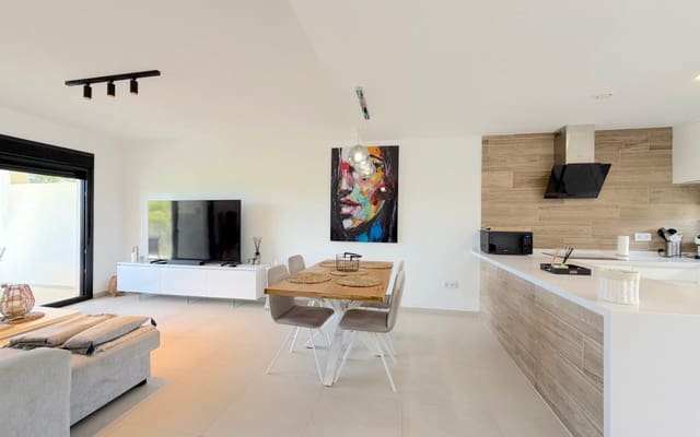 Apartamento de 2 habitaciones en Pinar de Campoverde, Pilar de la Horadada en venta con piscina - 280.000 € (Ref: 9558939)