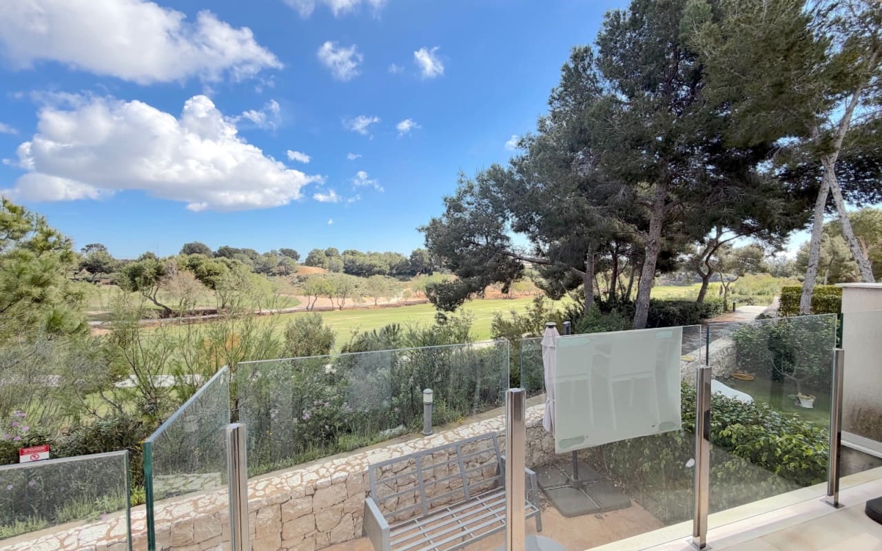 2 bedroom Apartment for sale in Pilar de la Horadada with pool - € 280,000 (Ref: 9558939)