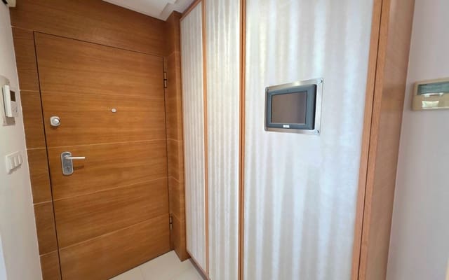 2 soverom Strandleiligheter til salgs i Los Secanos, Guardamar del Segura med svømmebasseng - € 299 000 (Ref: 9558940)