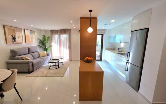 2 soverom Strandleiligheter til salgs i Los Secanos, Guardamar del Segura med svømmebasseng - € 299 000 (Ref: 9558940)