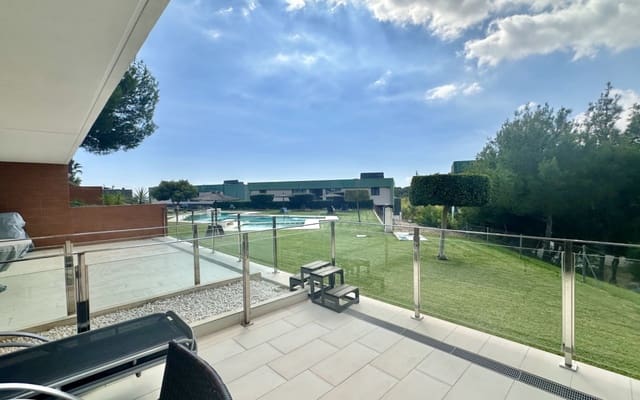 2 quarto Apartamento para venda em Villamartin, Orihuela com piscina - 255 000 € (Ref: 9558941)