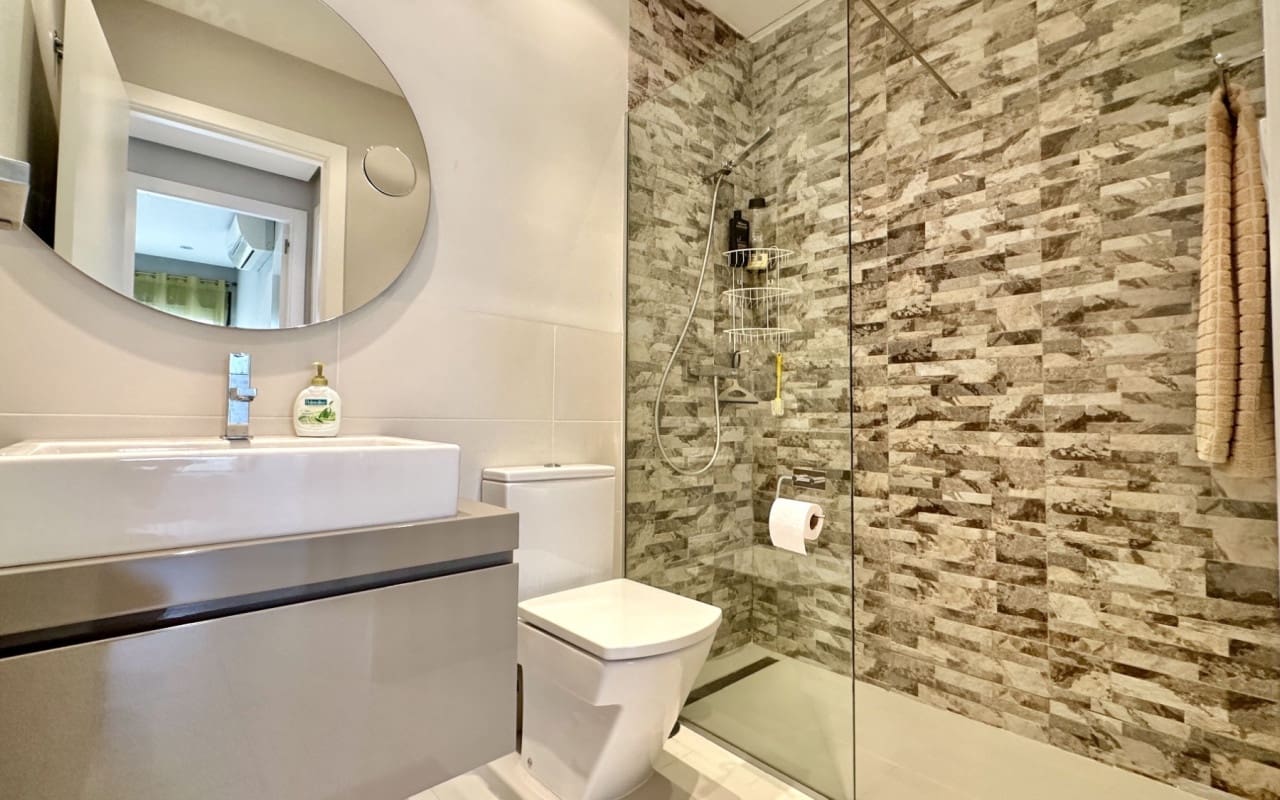 2 quarto Apartamento para venda em Villamartin com piscina - 255 000 € (Ref: 9558941)