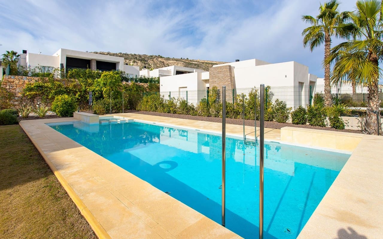 2 Zimmer Apartment zu verkaufen in Algorfa mit Pool - 295.000 € (Ref: 9558946)