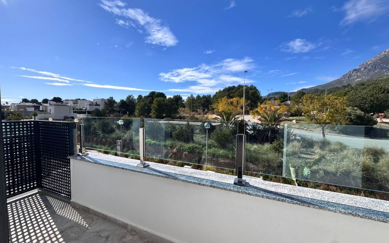 3 sovrum Hus till salu i Polop med pool - 379 000 € (Ref: 9565614)