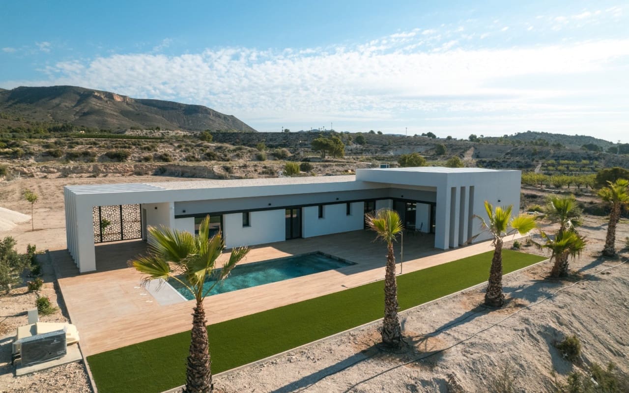 3 soveværelse Villa til salg i Pinoso - € 465.000 (Ref: 9565616)