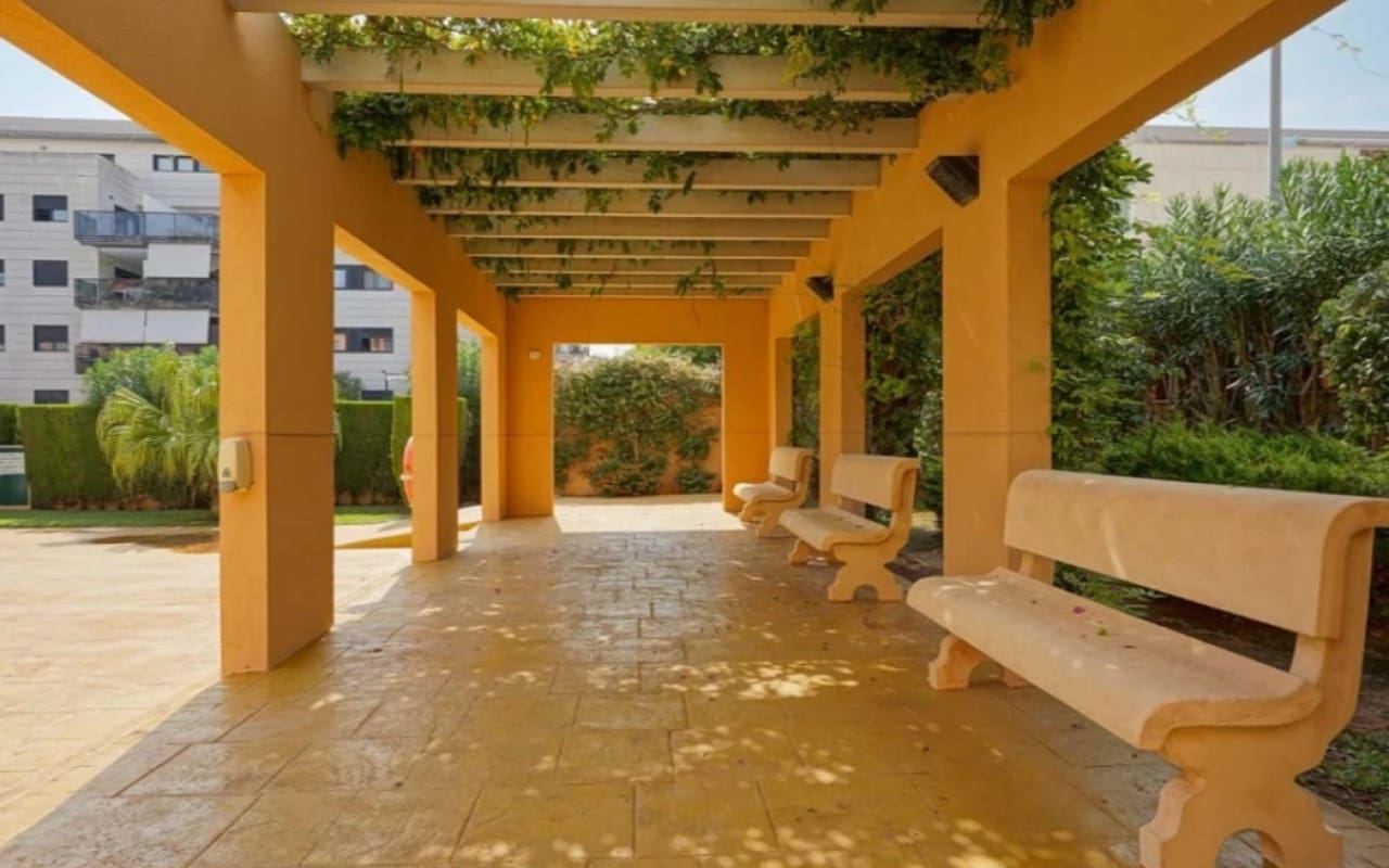 3 sovrum Strandlägenhet till salu i Denia med pool - 420 000 € (Ref: 9565622)