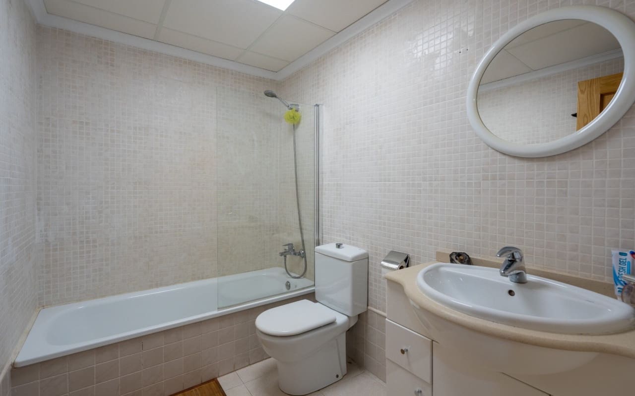 3 Zimmer Strandapartment zu verkaufen in Denia mit Pool - 420.000 € (Ref: 9565622)