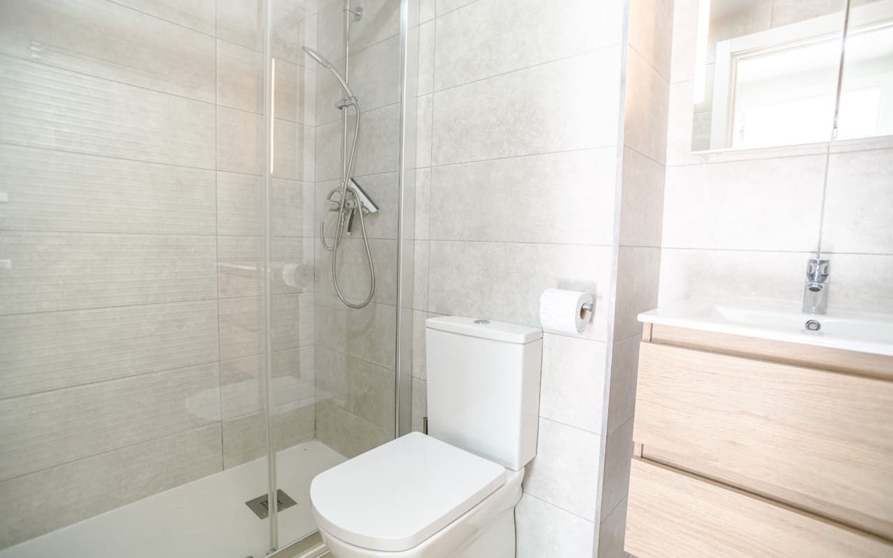 2 sovrum Strandlägenhet till salu i Mar de Cristal med pool - 289 000 € (Ref: 9565627)