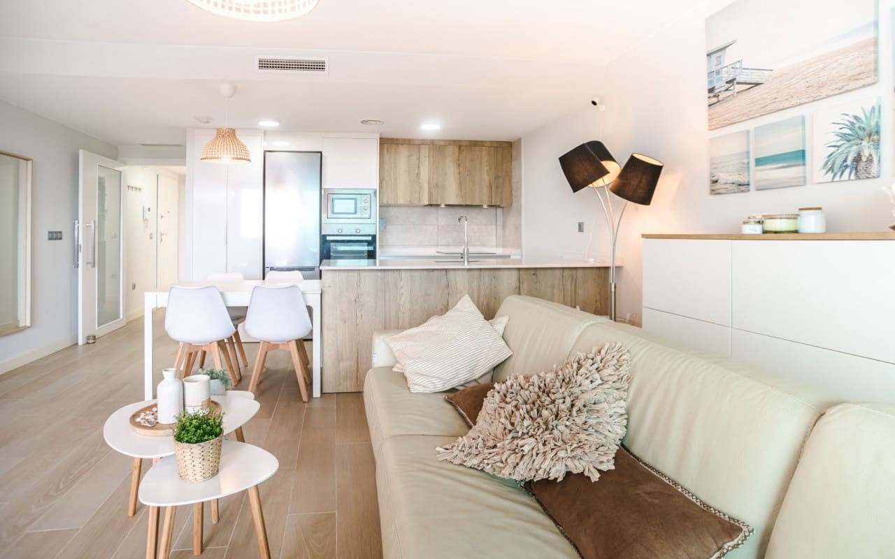 2 sovrum Strandlägenhet till salu i Mar de Cristal med pool - 289 000 € (Ref: 9565627)