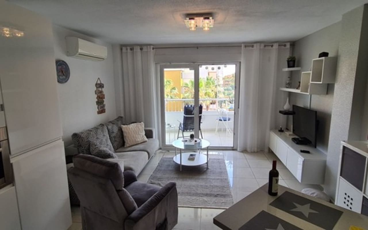 1 Zimmer Apartment zu verkaufen in Orihuela Costa mit Pool - 128.500 € (Ref: 9565630)