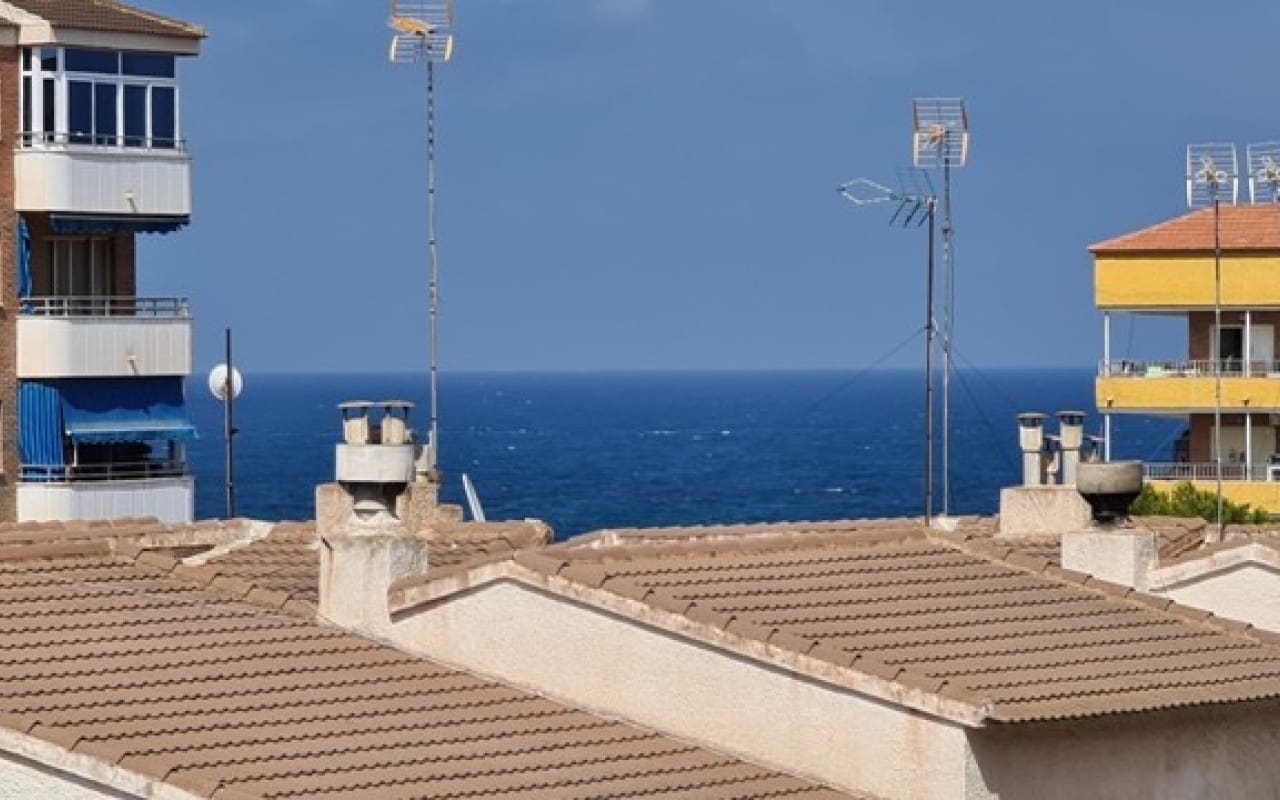 1 Zimmer Apartment zu verkaufen in Orihuela Costa mit Pool - 128.500 € (Ref: 9565630)