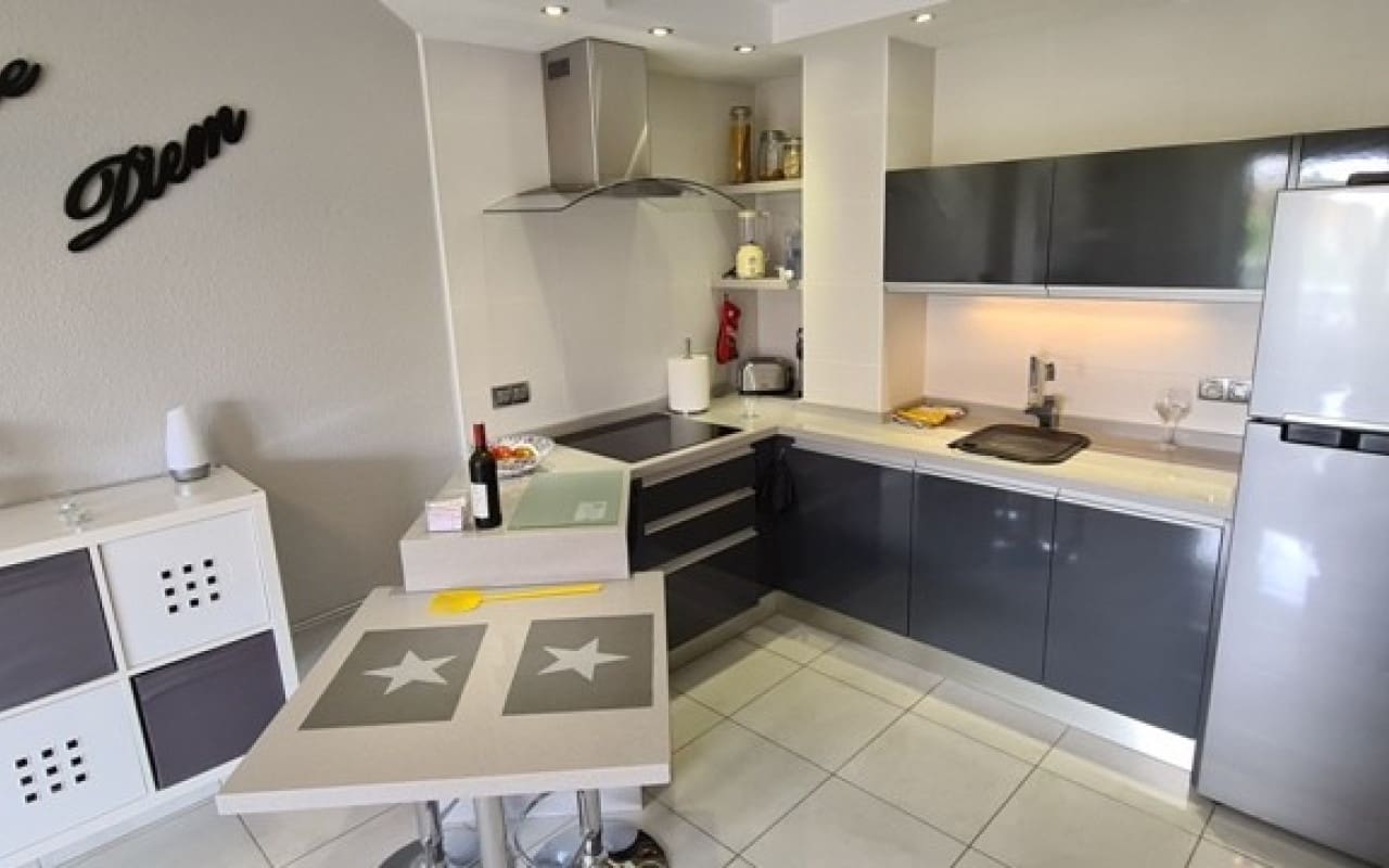 1 Zimmer Apartment zu verkaufen in Orihuela Costa mit Pool - 128.500 € (Ref: 9565630)