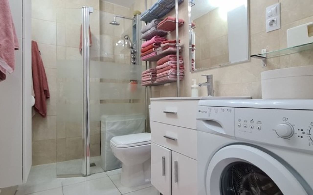 1 Zimmer Apartment zu verkaufen in Orihuela Costa mit Pool - 128.500 € (Ref: 9565630)