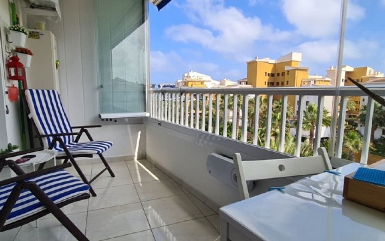 1 Zimmer Apartment zu verkaufen in Orihuela Costa mit Pool - 128.500 € (Ref: 9565630)