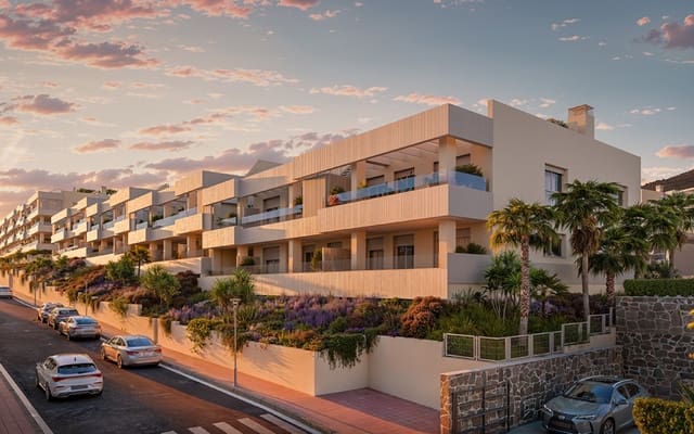 2 soveværelse Penthouse til salg i Benalmádena pueblo, Benalmádena med swimmingpool - € 425.800 (Ref: 9569437)