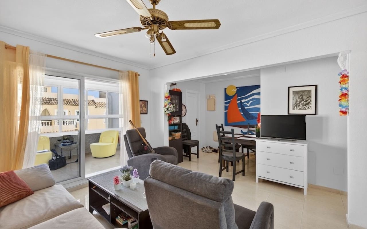 Apartamento de 3 habitaciones en Gran Alacant en venta con piscina - 199.000 € (Ref: 9569442)