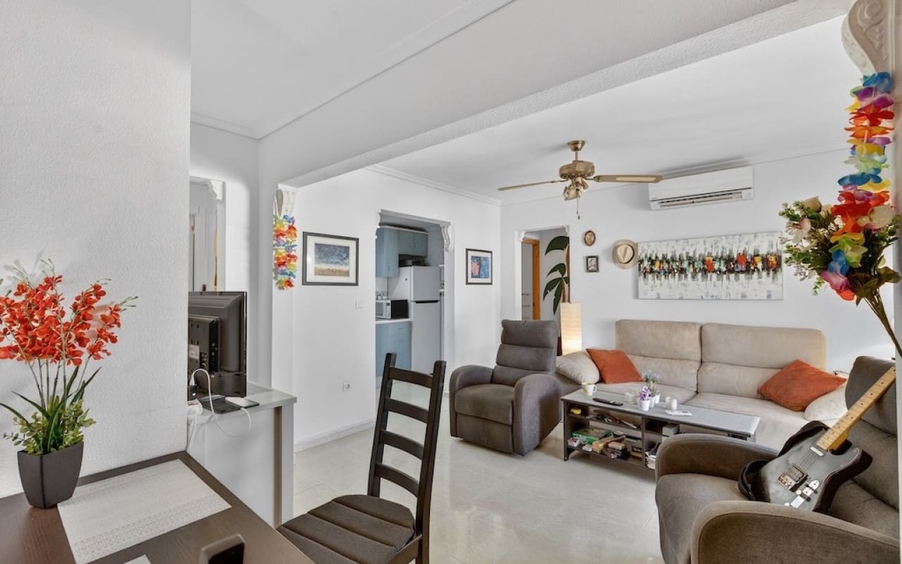 Apartamento de 3 habitaciones en Gran Alacant en venta con piscina - 199.000 € (Ref: 9569442)