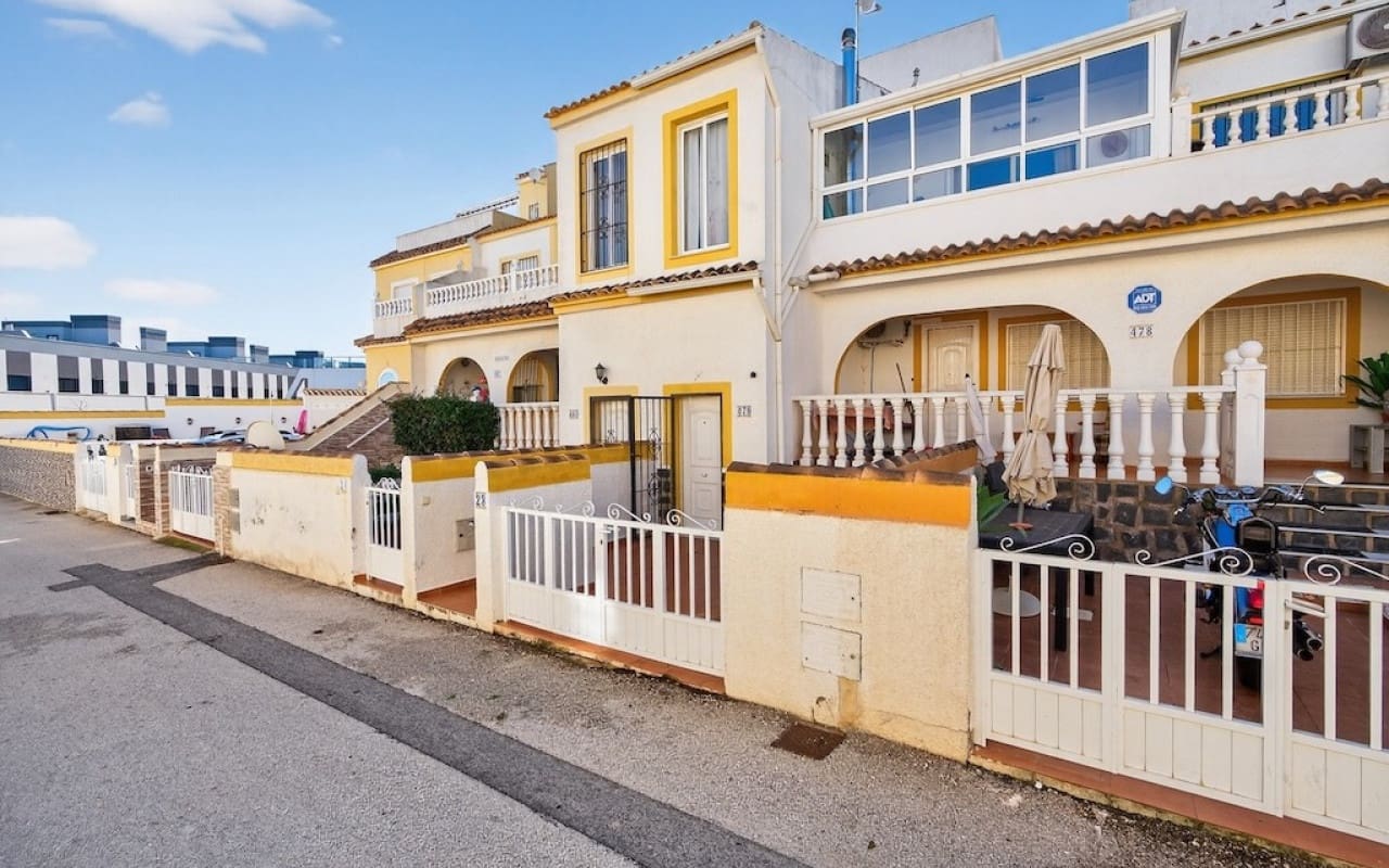 Apartamento de 3 habitaciones en Gran Alacant en venta con piscina - 199.000 € (Ref: 9569442)