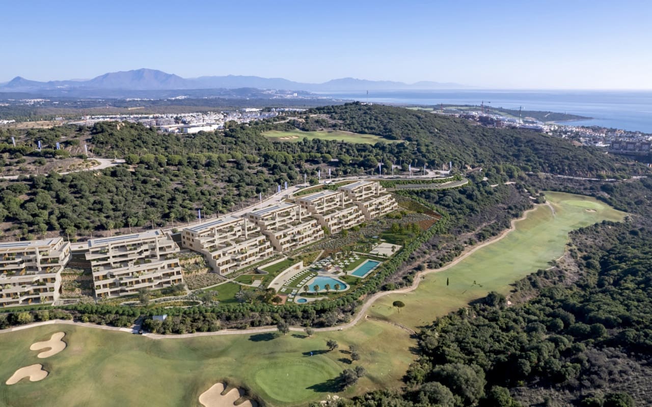 3 soveværelse Lejlighed til salg i La Alcaidesa med swimmingpool - € 537.000 (Ref: 9569947)