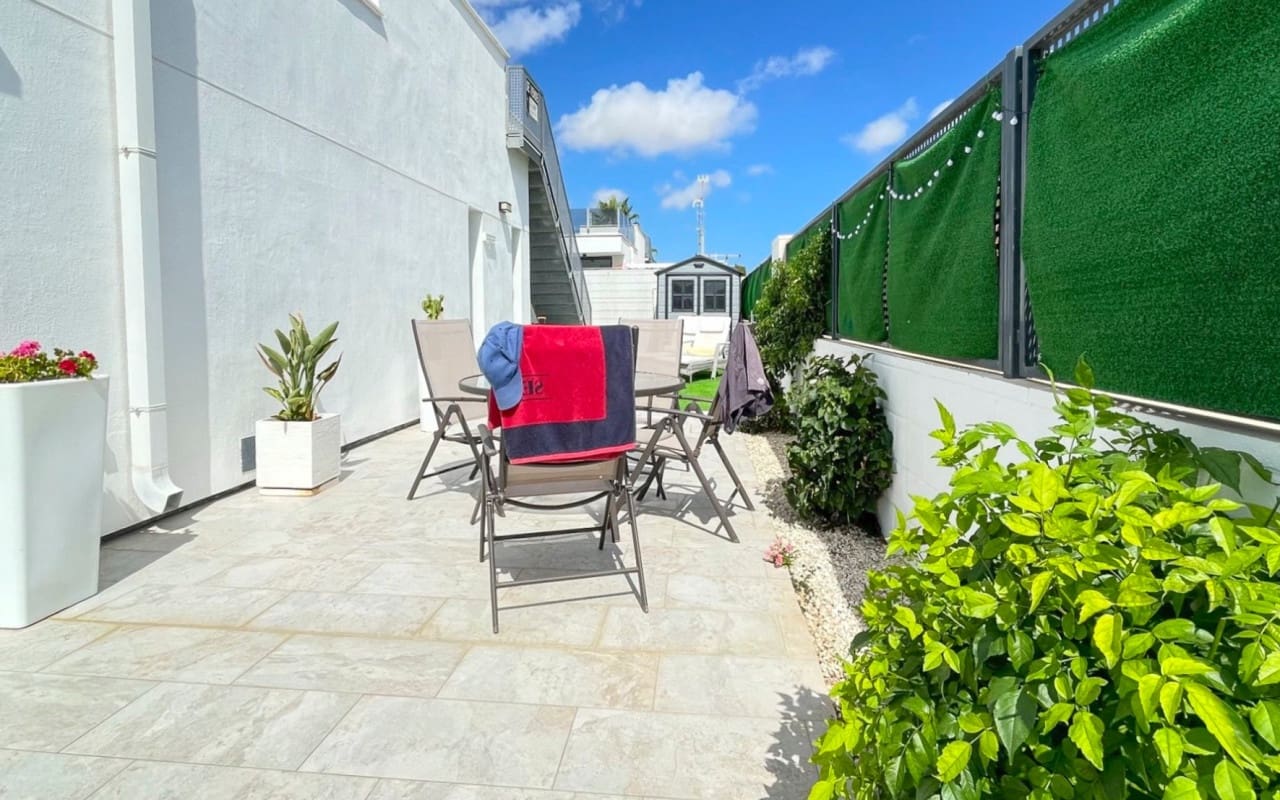 2 chambre Villa/Maison à vendre à Ciudad Quesada avec piscine - 369 000 € (Ref: 9572117)